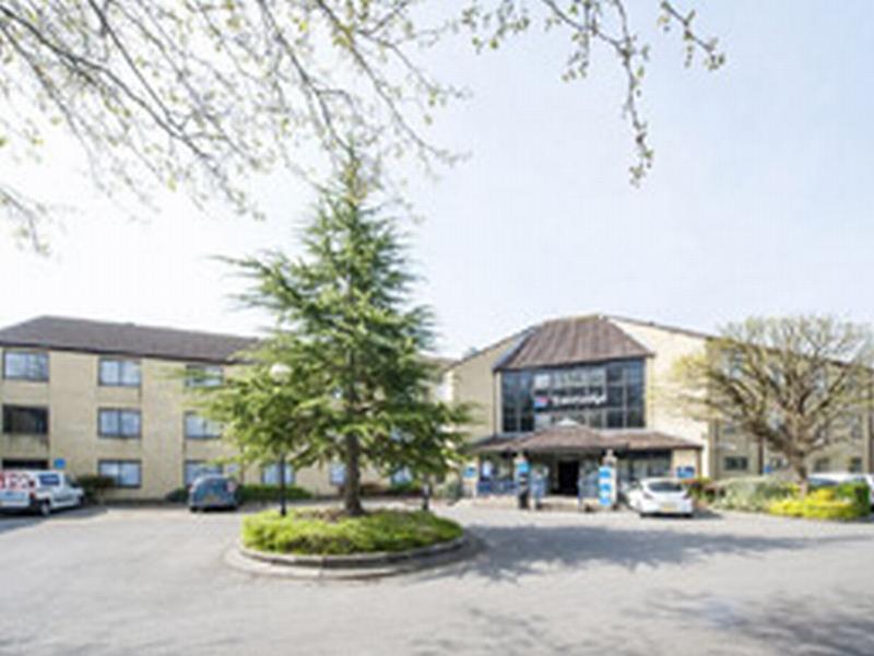 Travelodge Bath Waterside Exterior foto