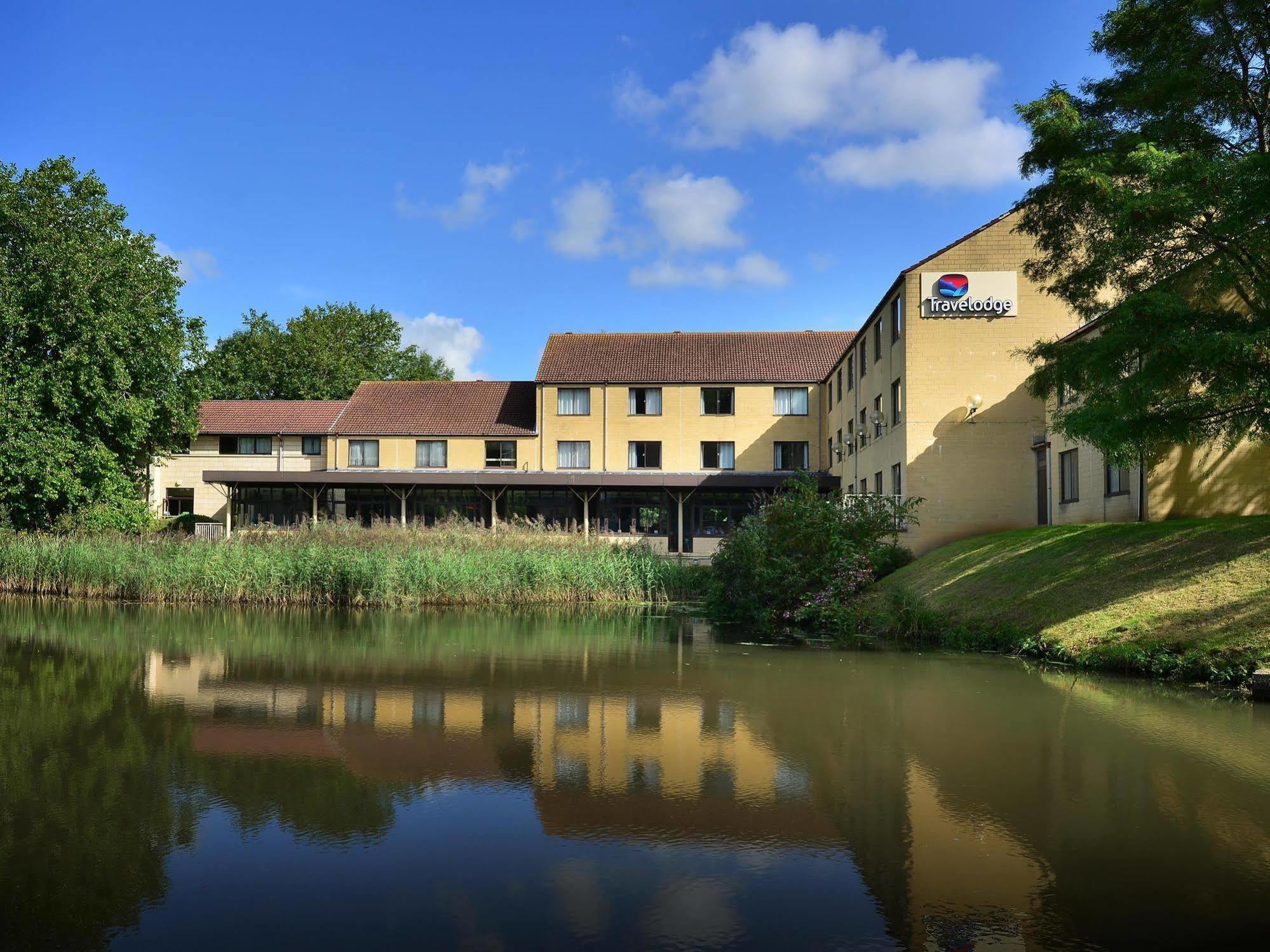 Travelodge Bath Waterside Exterior foto