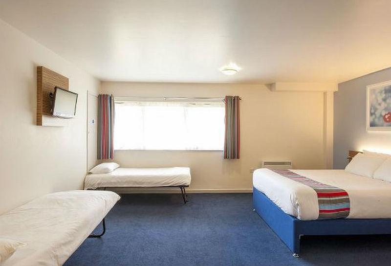 Travelodge Bath Waterside Exterior foto